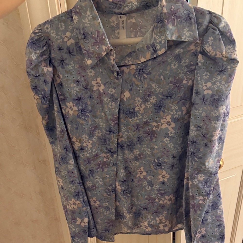70/21 Blue and Purple Floral Blouse